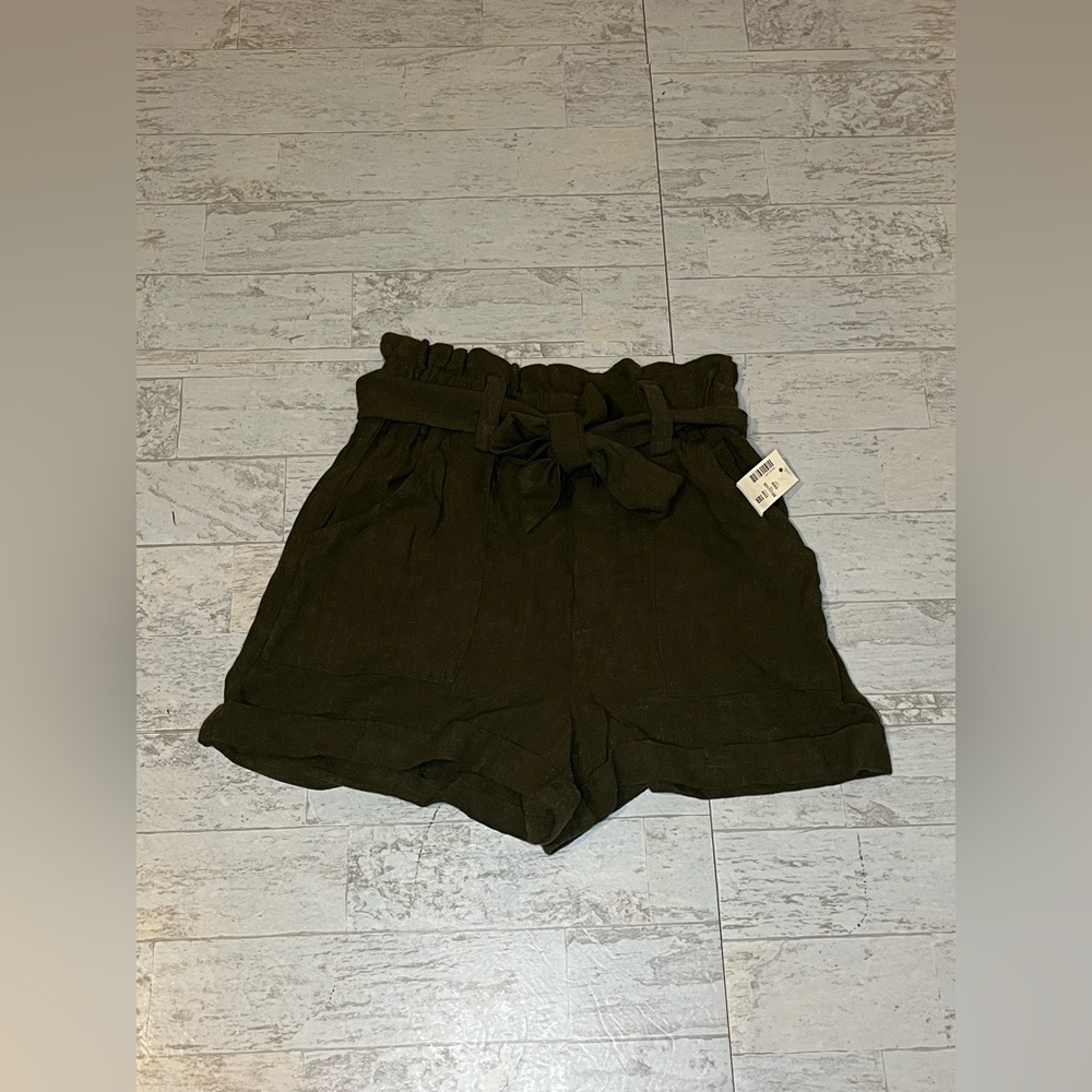 NWT Aeropostale Dark green shorts size XS